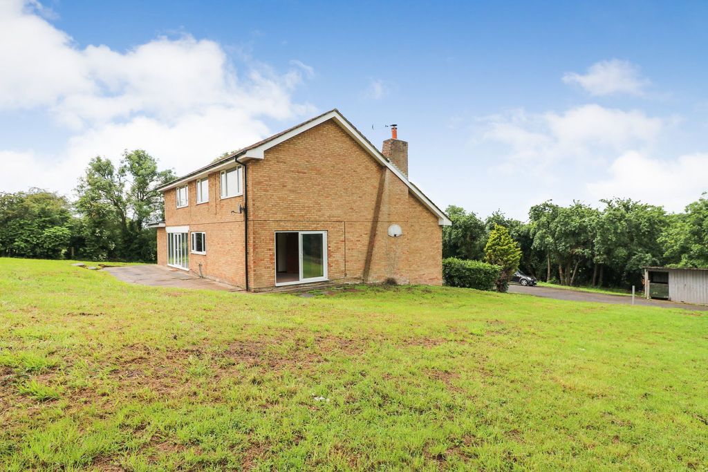 Additional image 34 of 6 bed detached house for saleSt. Barnabas Road, Barnetby DN38
