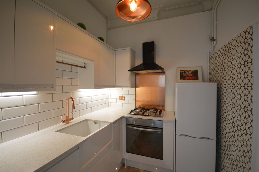 Property photo 3 of 9 Photo 3