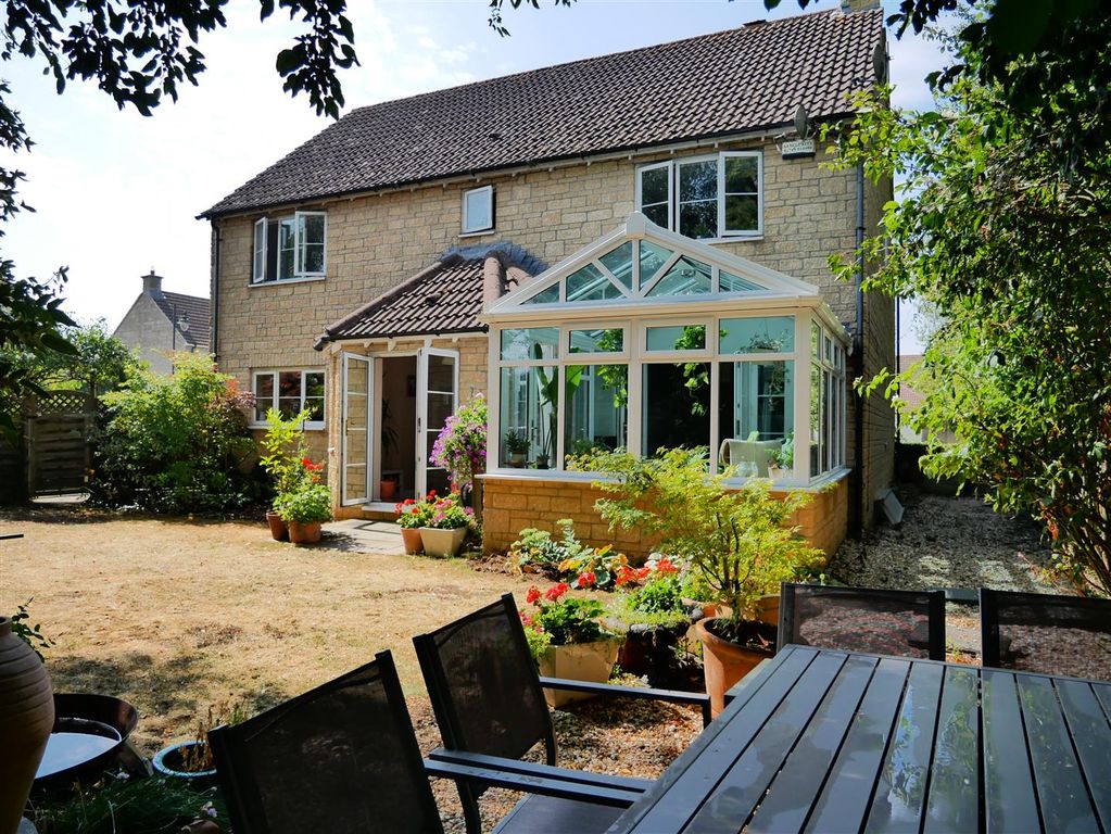 Property photo 3 of 22 Garden