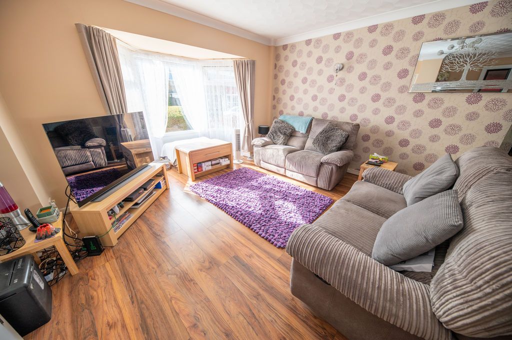 Property photo 2 of 16 Photo 12