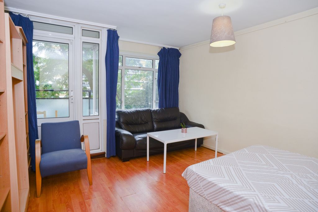 Property photo 3 of 26
