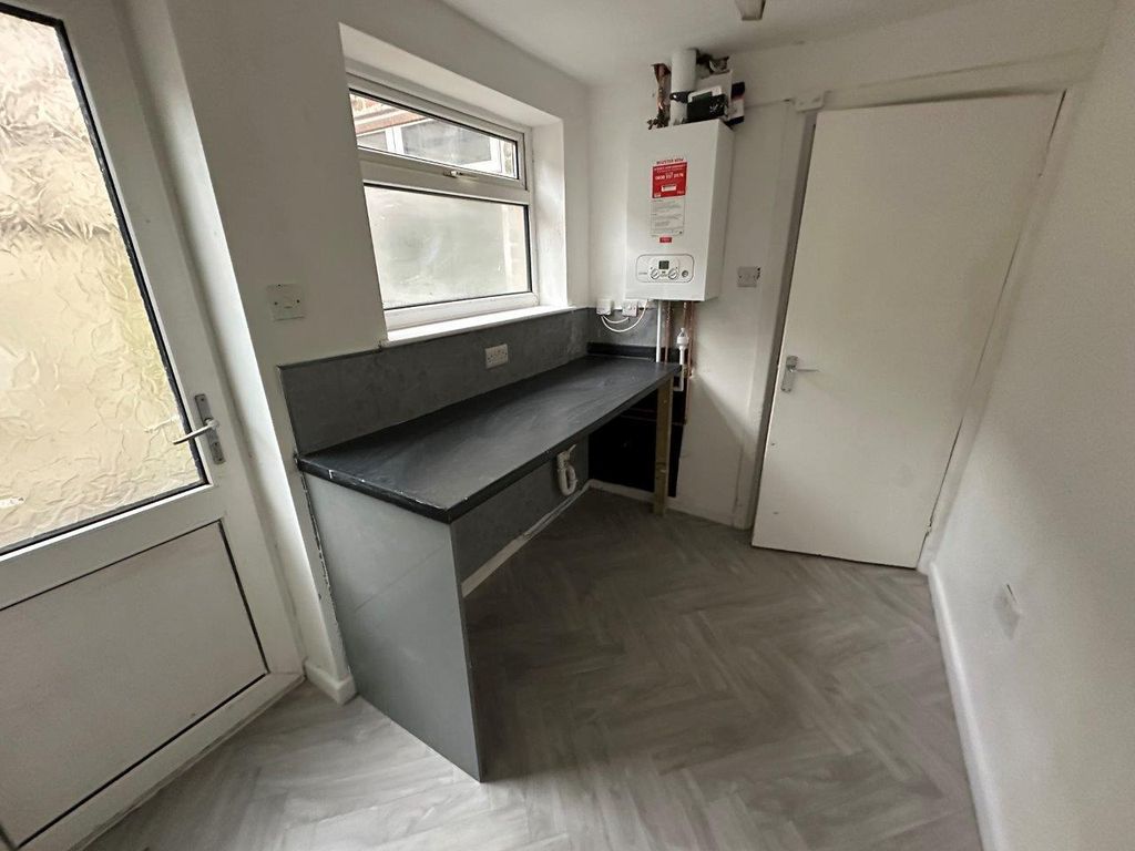 Property photo 3 of 7 Img_5401.Jpg