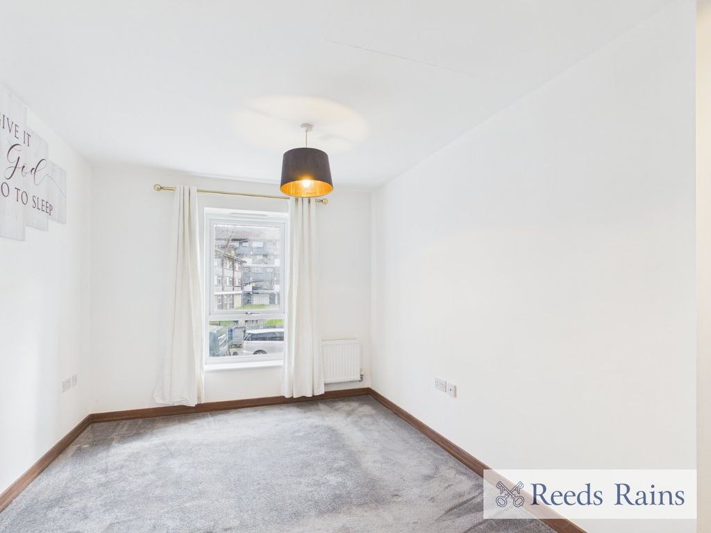 Property photo 3 of 14 Picture No. 22