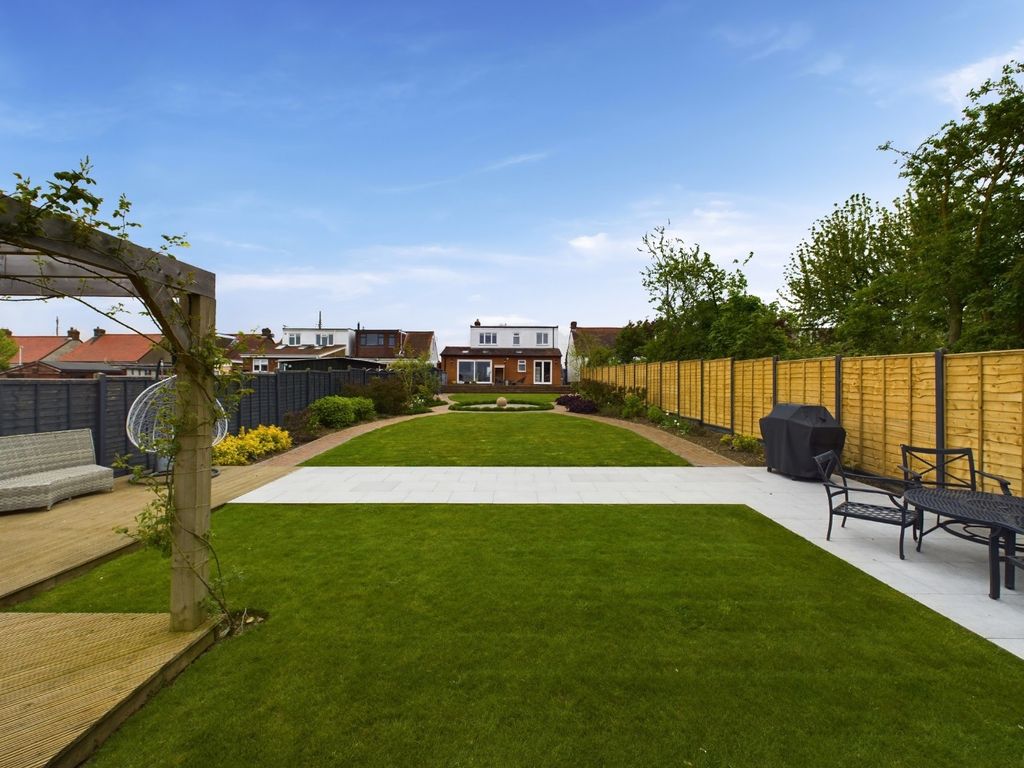 Property photo 3 of 21 Media Image 02