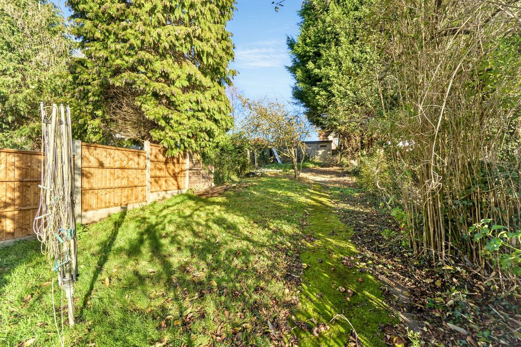 Property photo 2 of 36