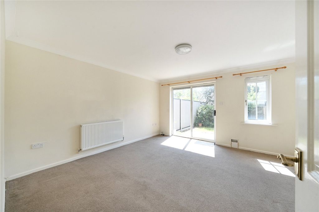Property photo 3 of 19 Picture No. 07