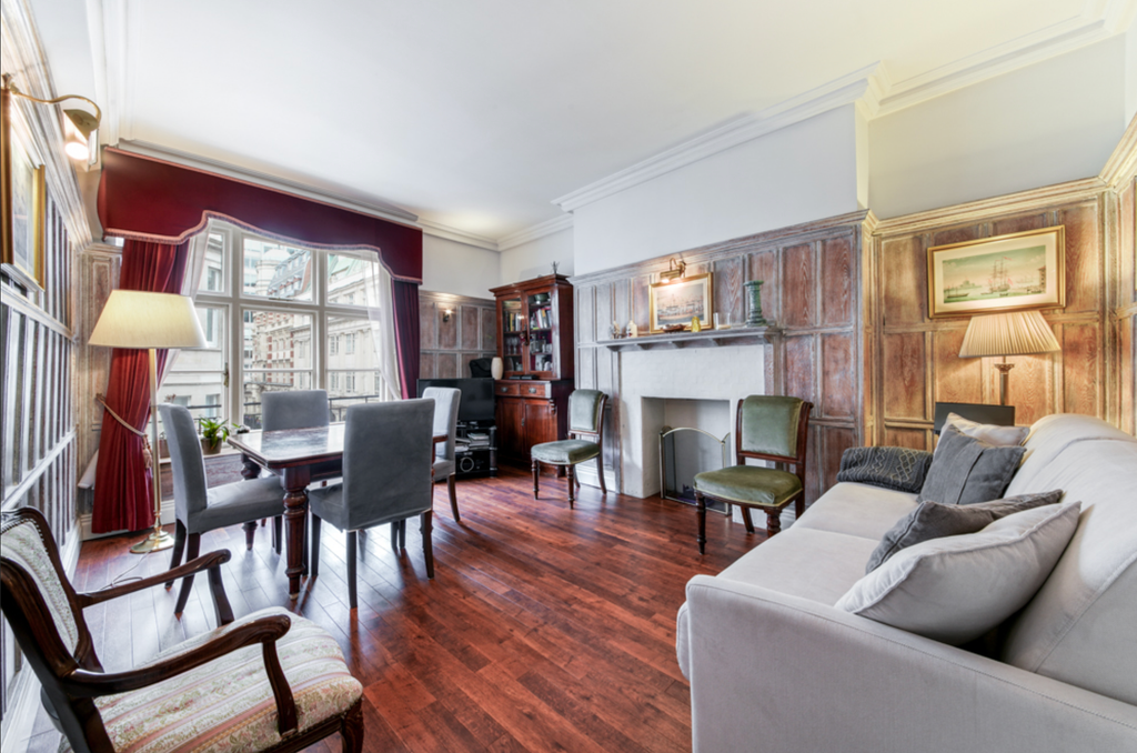 Property photo 2 of 7