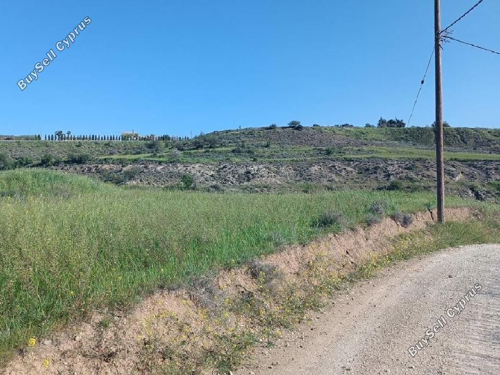 Property photo 1 of 2