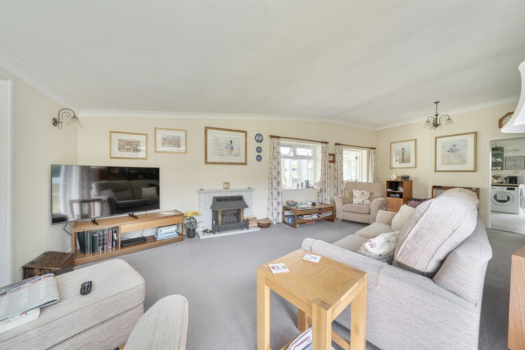 Property photo 3 of 22 1472841-13-6A316A...