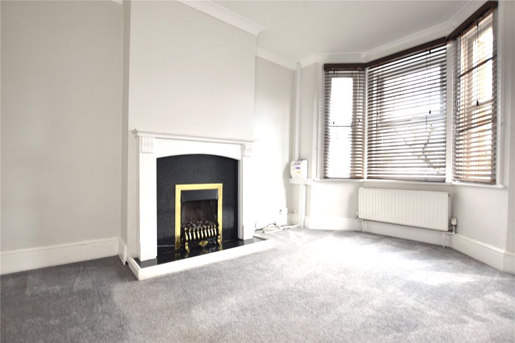 Property photo 3 of 13 Picture No. 18