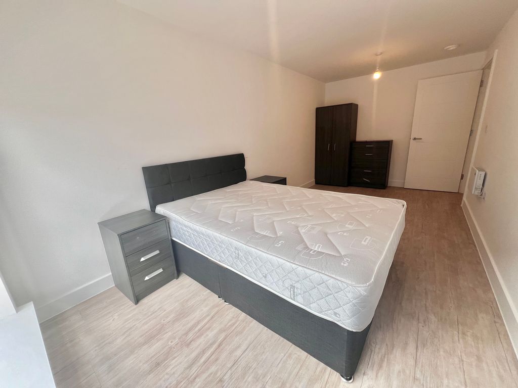 Property photo 2 of 5