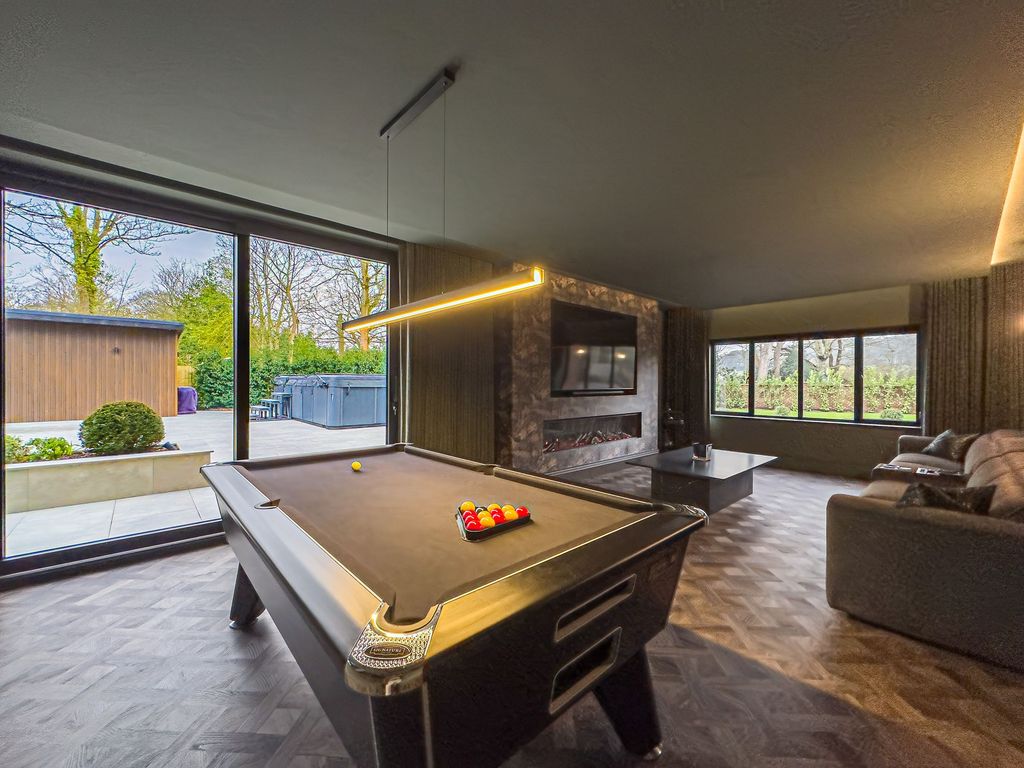 Property photo 2 of 46