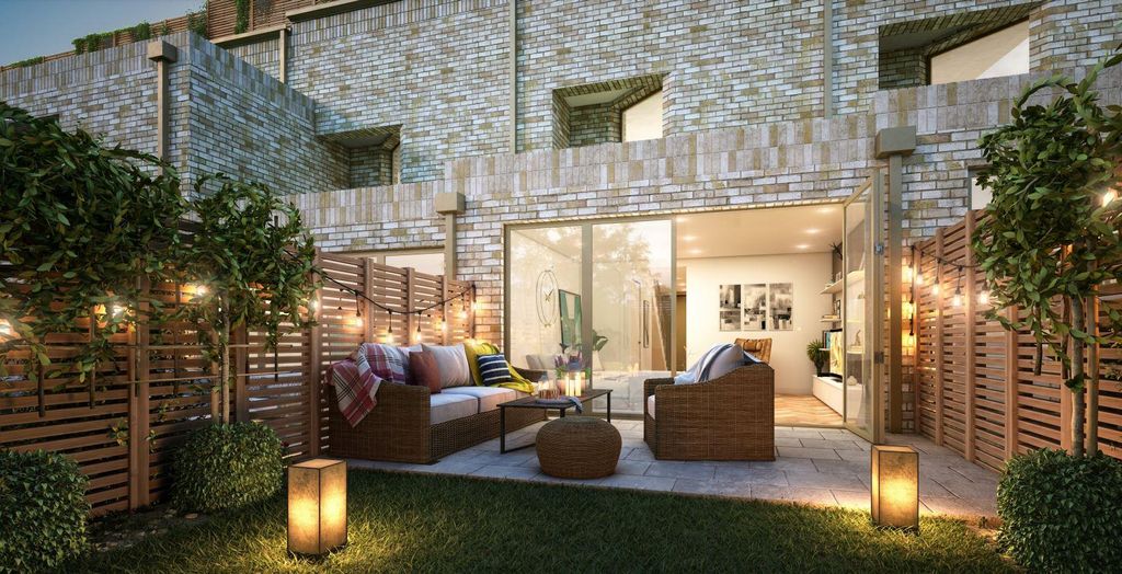 Property photo 3 of 17