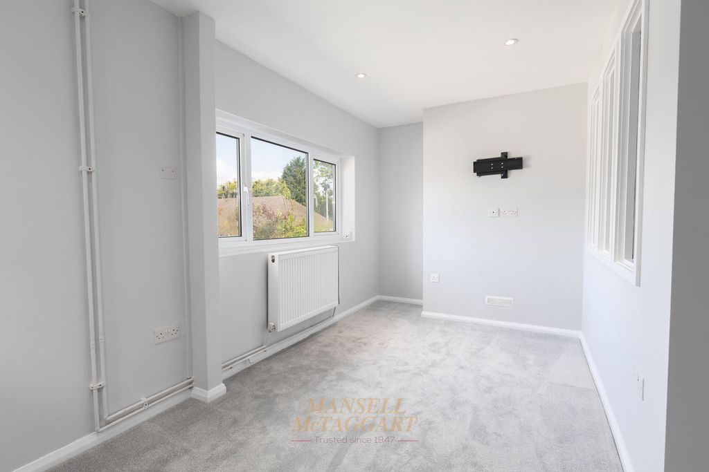 Additional image 5 of 1 bed maisonette for saleBuckhurst Close, East Grinstead RH19