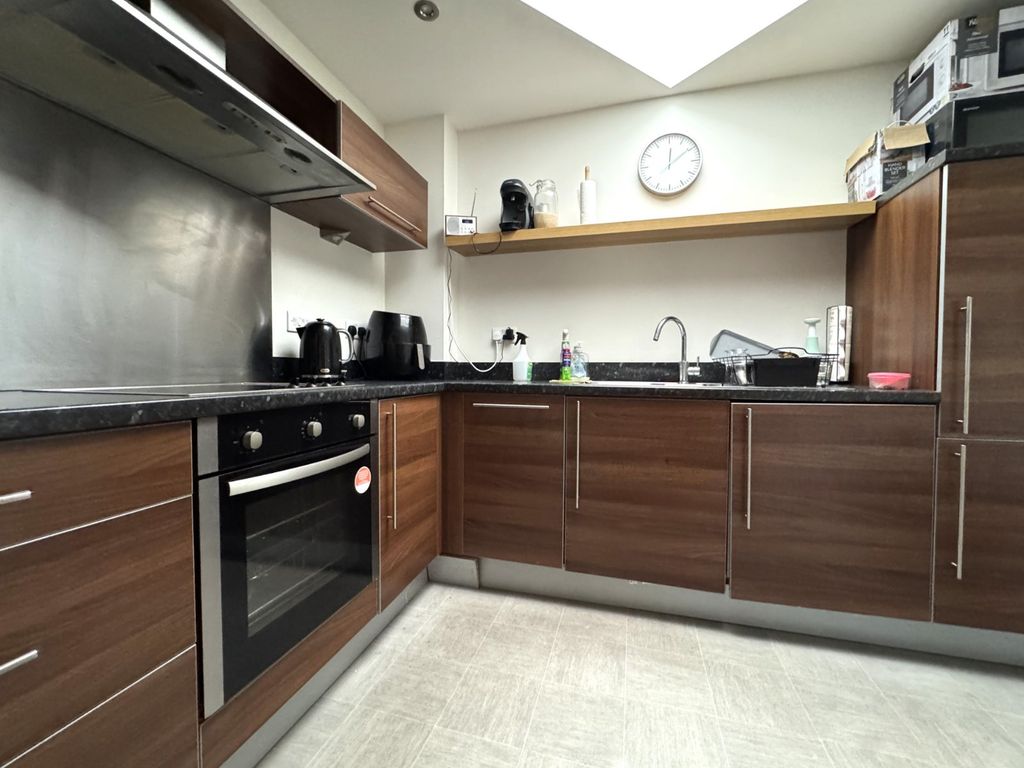 Property photo 3 of 11 Picture No. 02