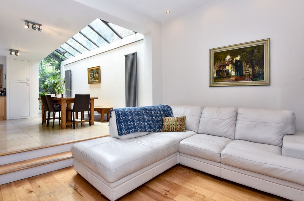Property photo 1 of 15 314562 (1)