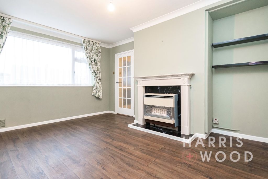 Property photo 3 of 25 4616893