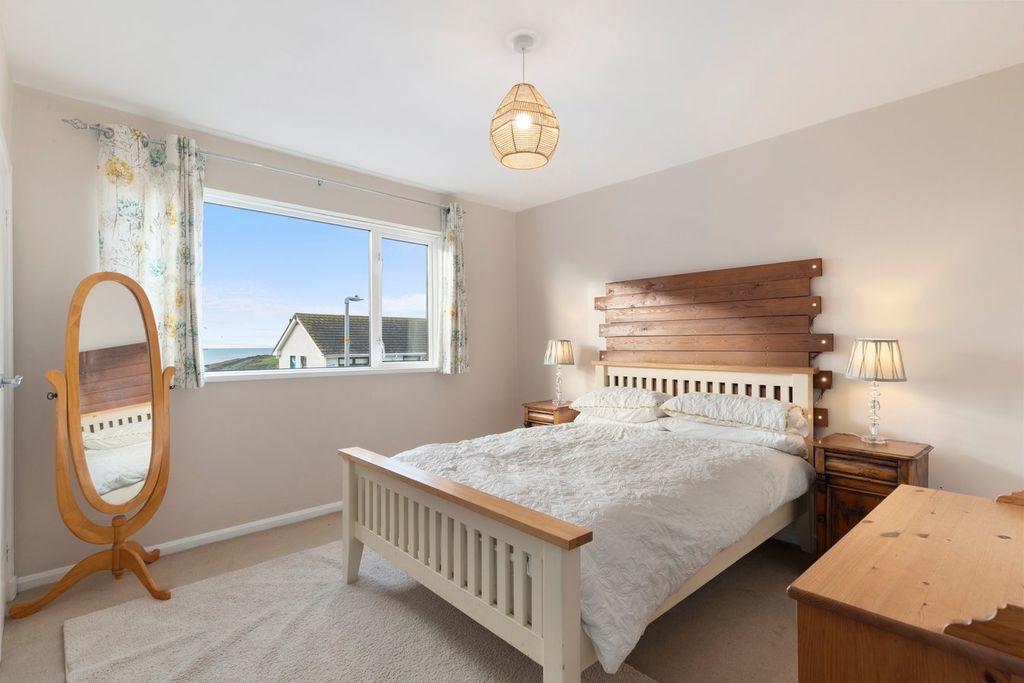 Additional image 9 of 2 bed flat for saleAtlantic Drive, Broad Haven, Haverfordwest SA62