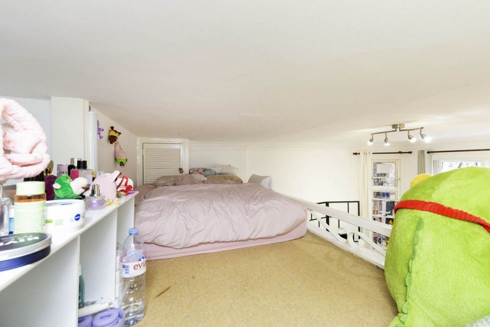 Property photo 2 of 4