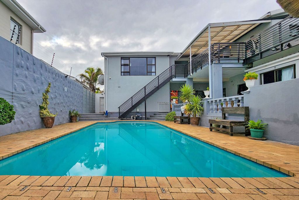 Property photo 1 of 41 1TV1702950