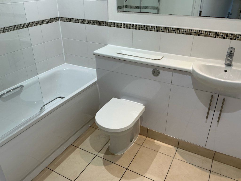 Property photo 3 of 5
