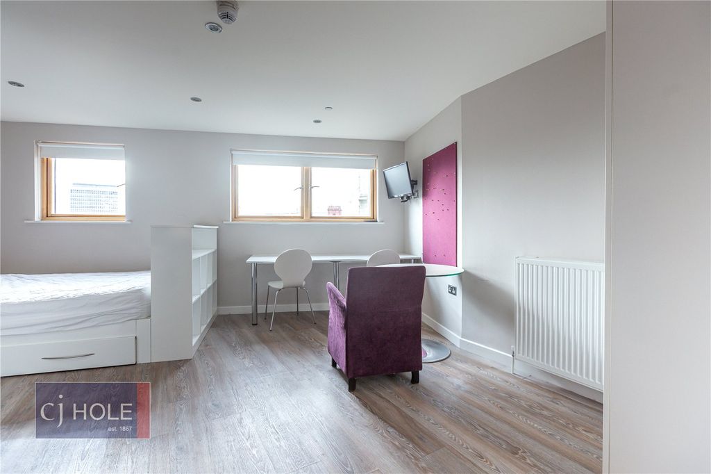 Property photo 3 of 14 Picture No. 23
