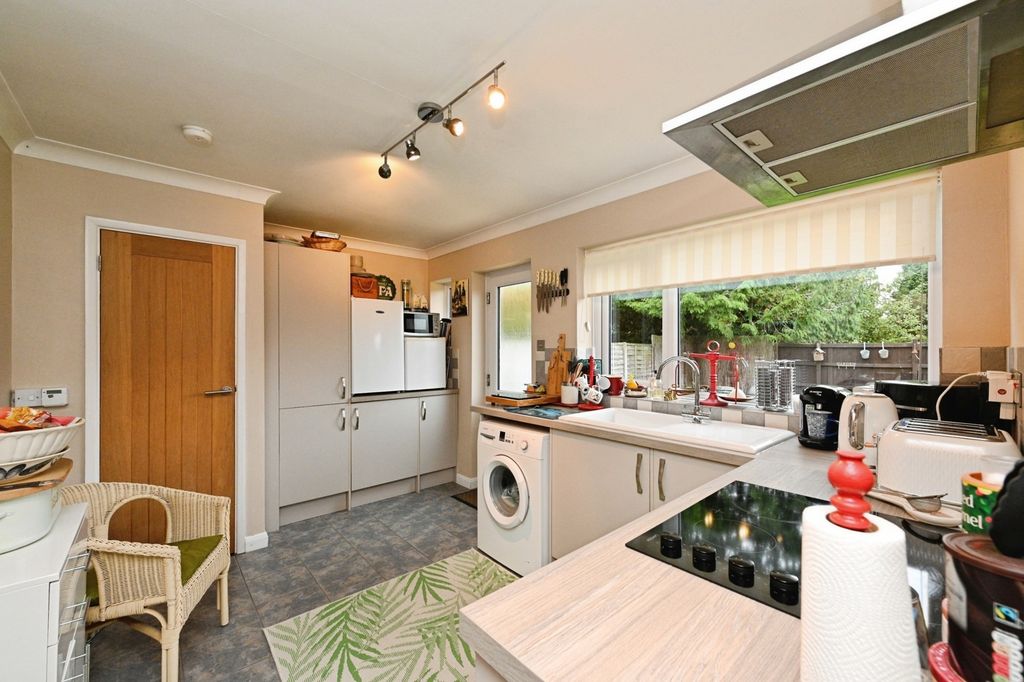 Property photo 3 of 17 Photo