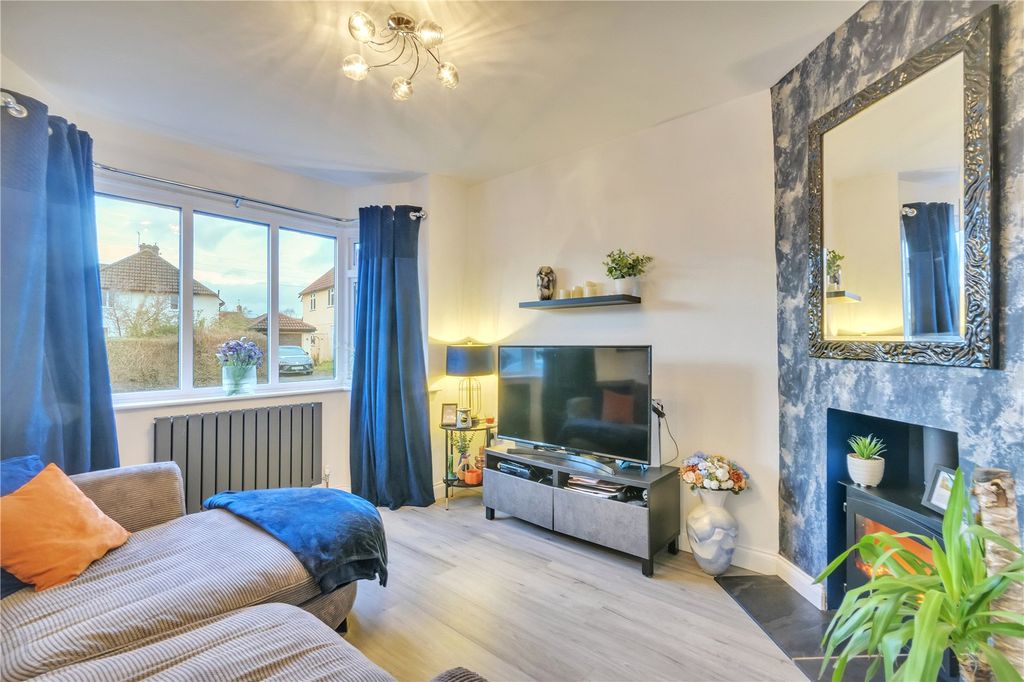 Property photo 3 of 13 Picture No. 09