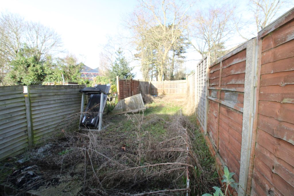 Property photo 3 of 7