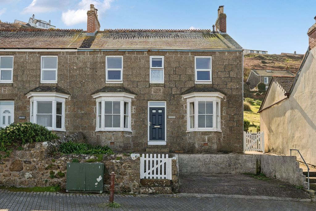 Property photo 2 of 24