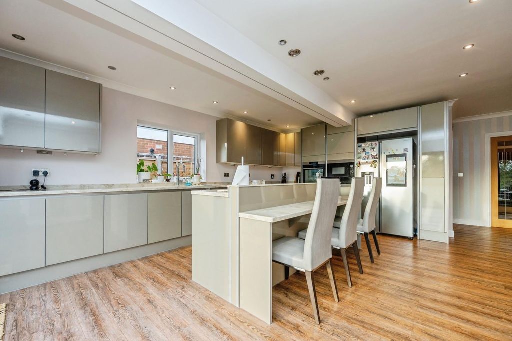 Property photo 3 of 30 Dsc_2532.Jpg