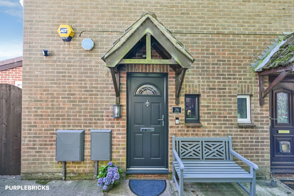 Property photo 1 of 22 Entrance
