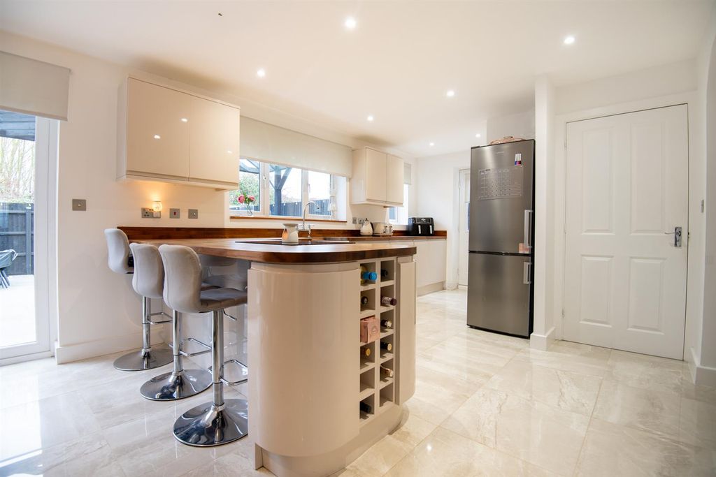 Property photo 2 of 27 Dsc_5007.Jpg