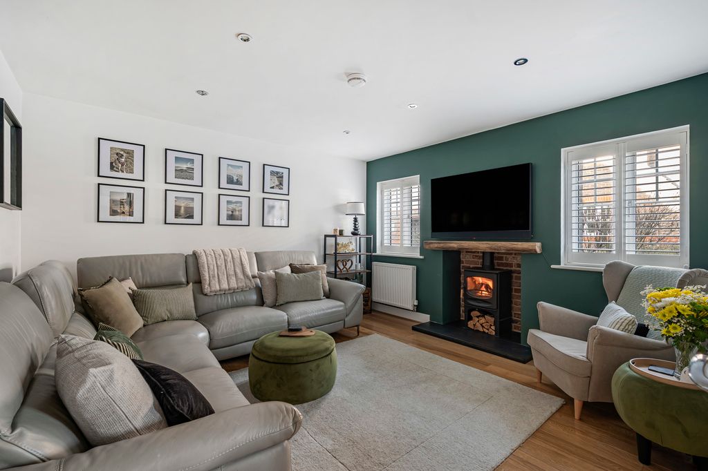 Property photo 2 of 26 44_74459.Jpg