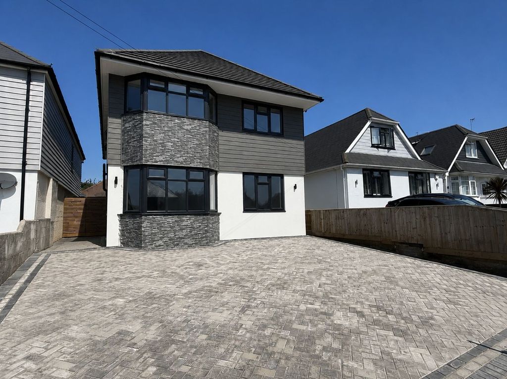Property photo 1 of 35