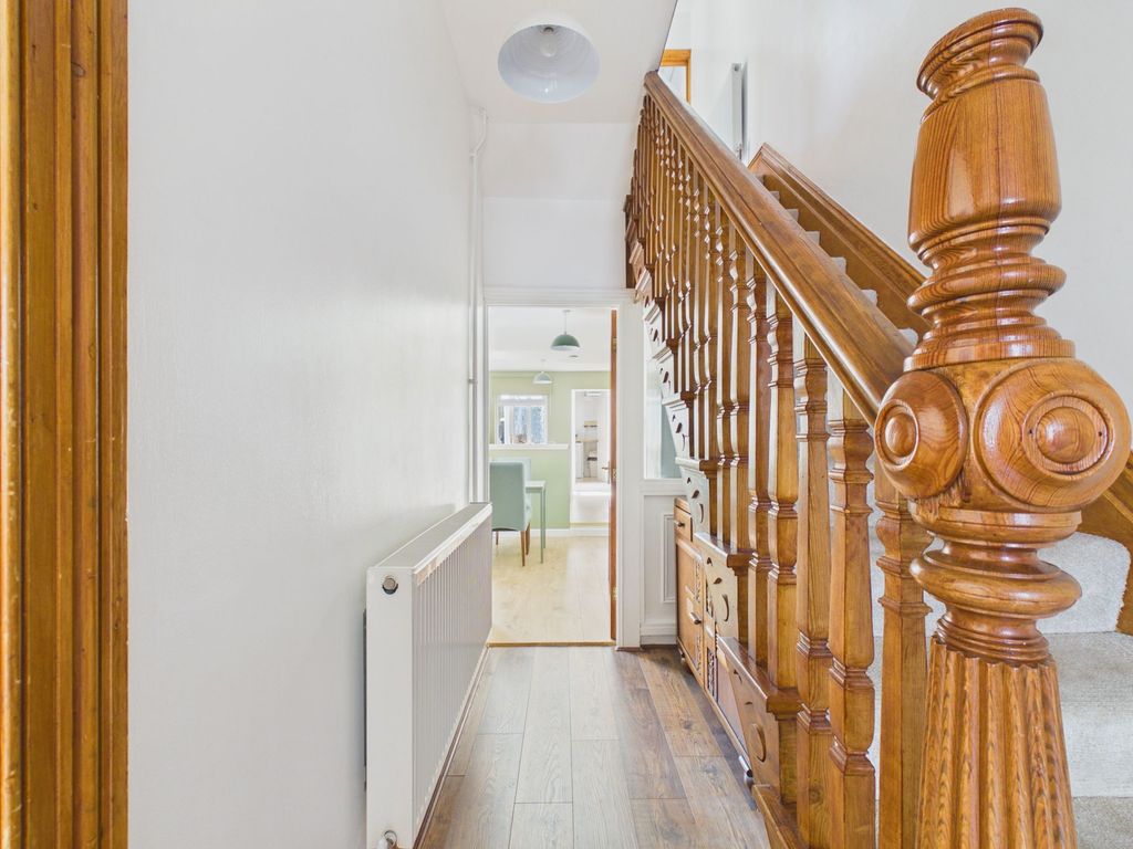 Property photo 3 of 41 Hallway