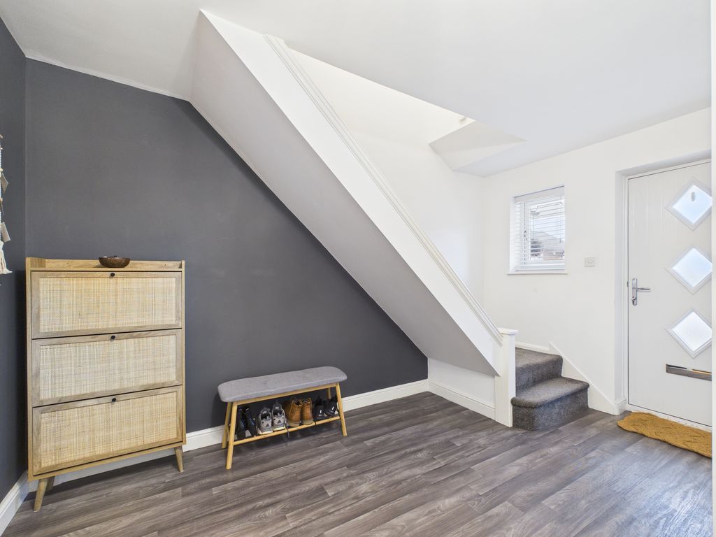 Property photo 3 of 19 Photo 10