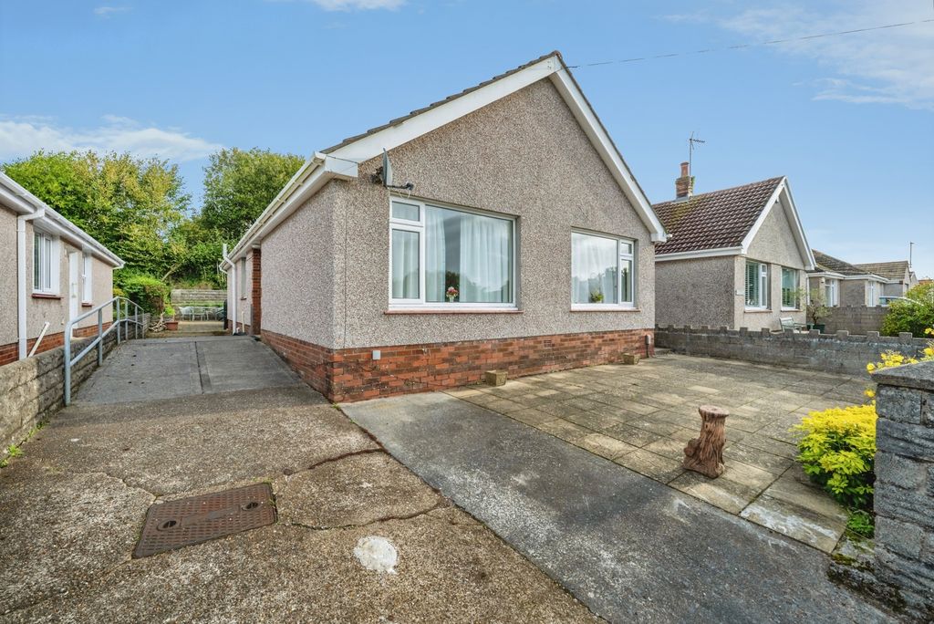 Property photo 1 of 22 Pbox-Img.Jpg