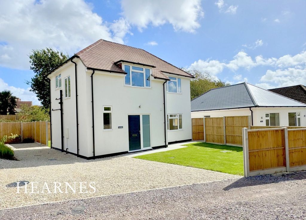 Property photo 1 of 23