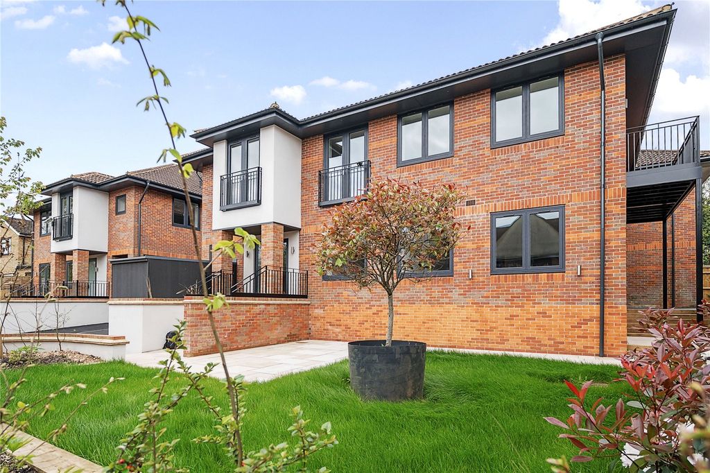 Property photo 1 of 10 Picture No. 08