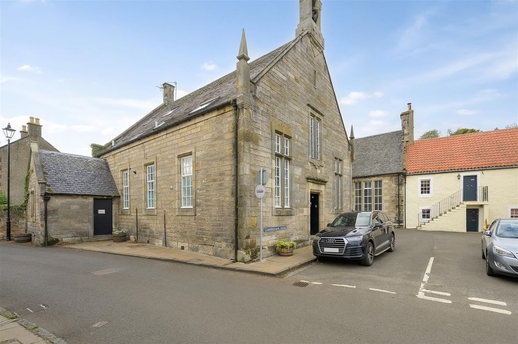 Property photo 1 of 30 2Cunninghamehouse001.Jpg