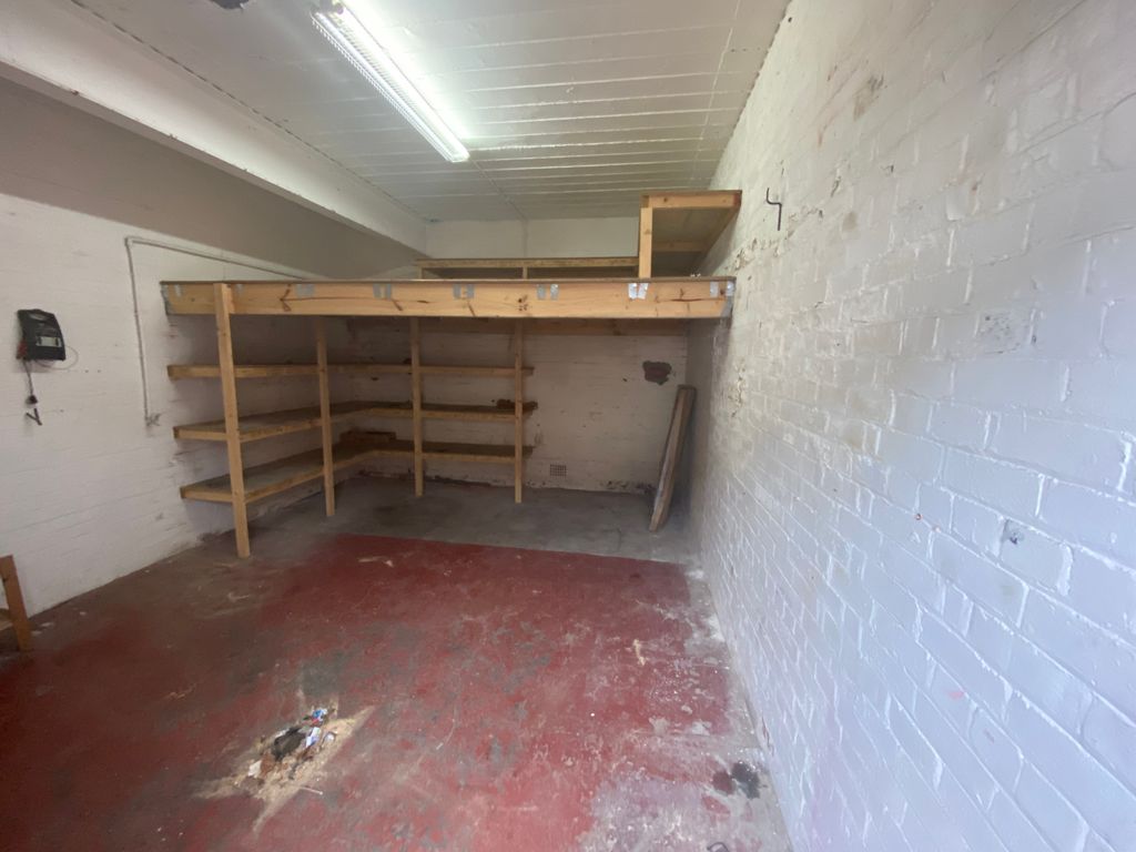 Property photo 2 of 3