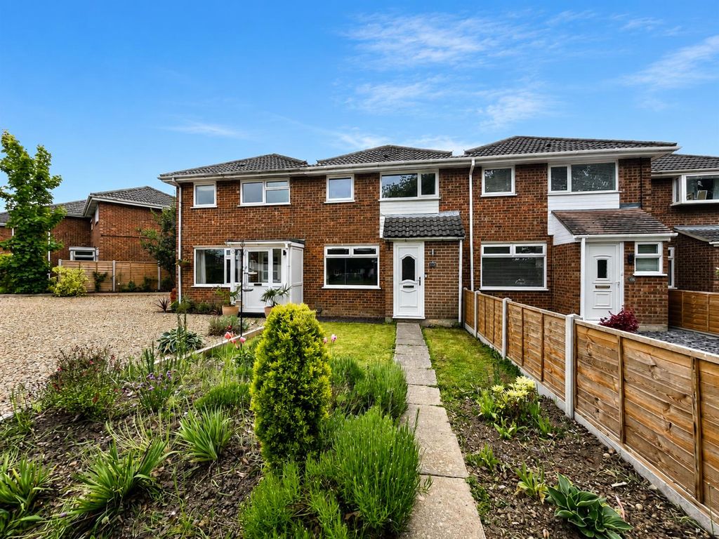Property photo 1 of 12 c418Ca2A-c6d4-4Ae3-882F-5Eca517Fa888.Png