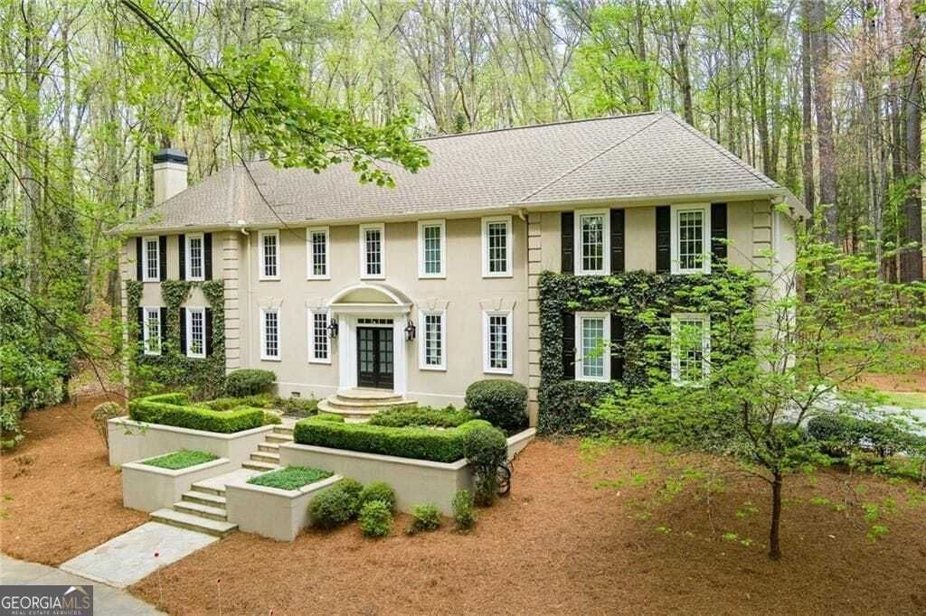 Property photo 1 of 31