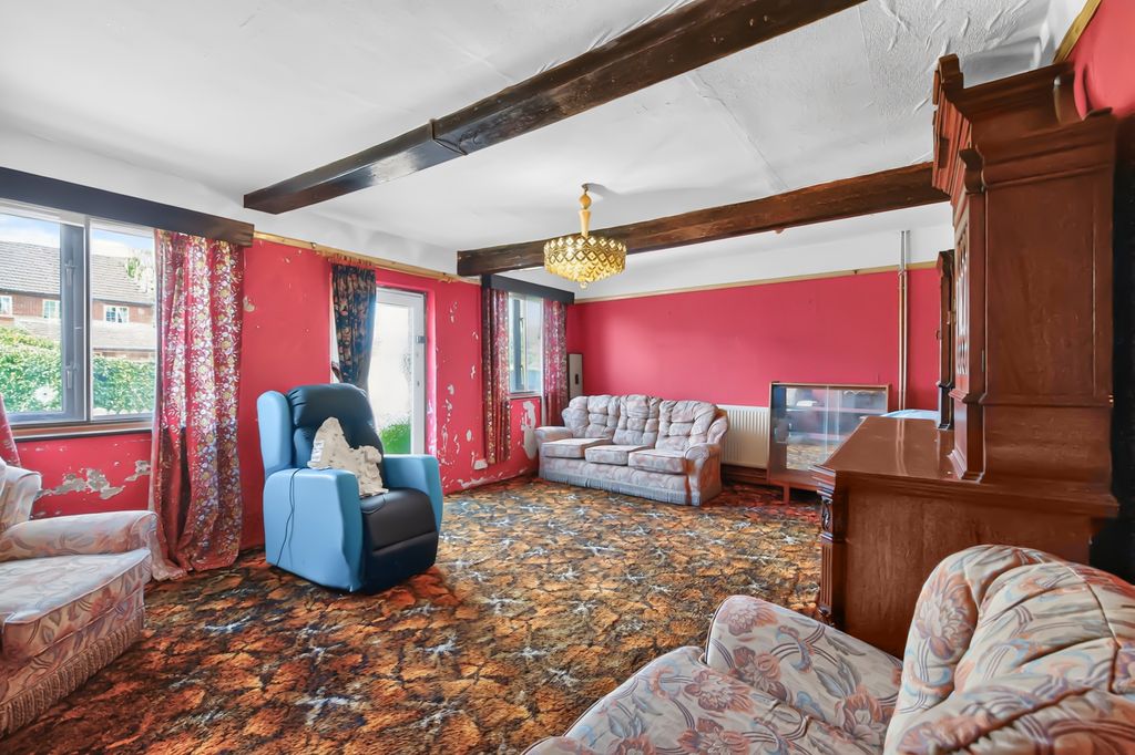 Property photo 3 of 23 Pbox-Img.Jpg