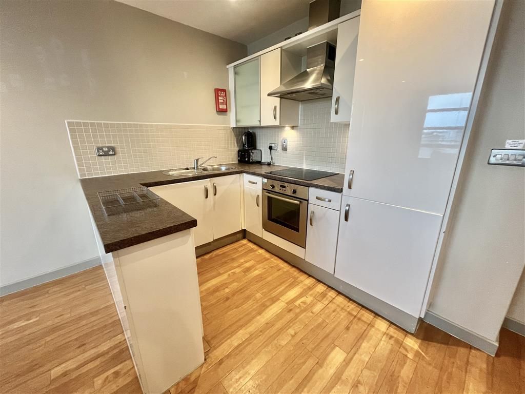 Property photo 3 of 11 Image