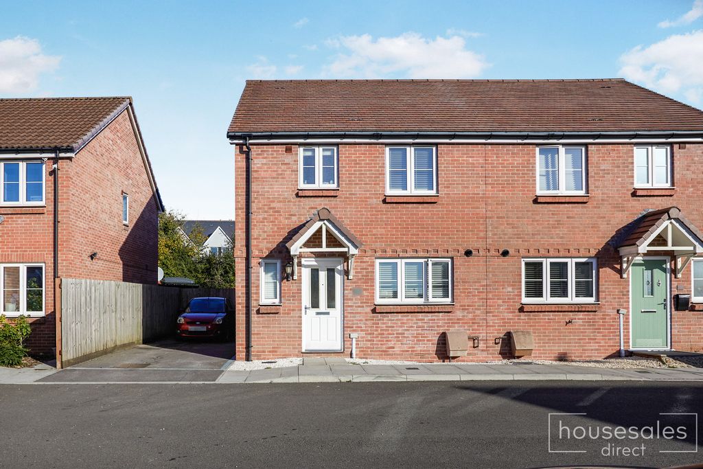 Property photo 1 of 15