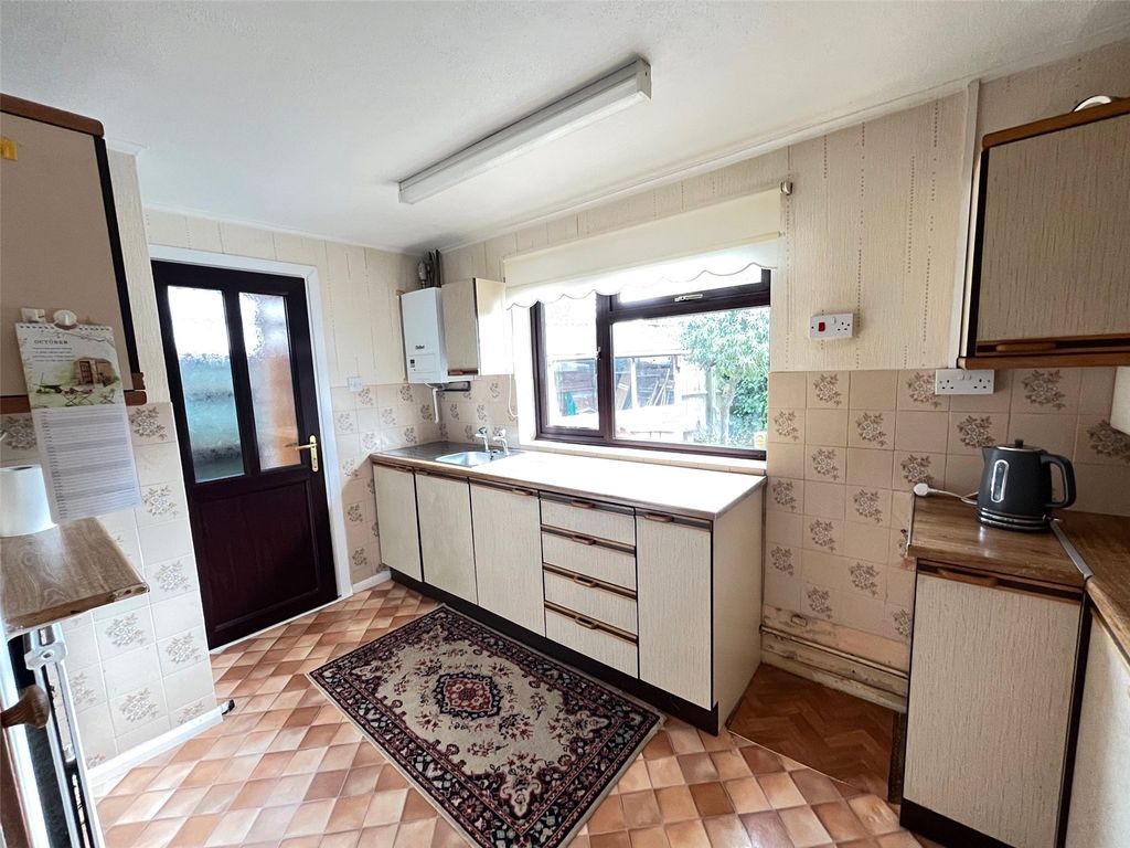 Property photo 3 of 17 Picture No. 12