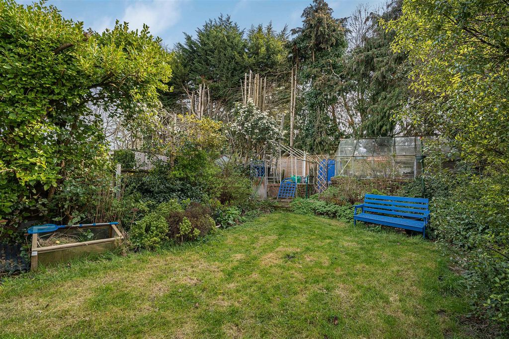 Property photo 3 of 22 3