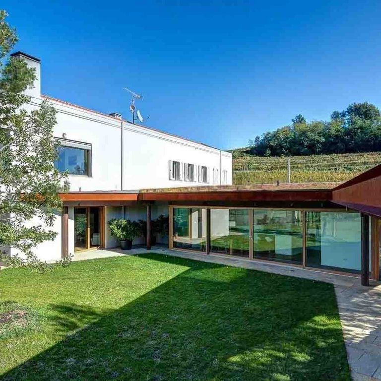 Property photo 1 of 10 Charming Villa In San Floriano, Friuli-Venezia Giulia